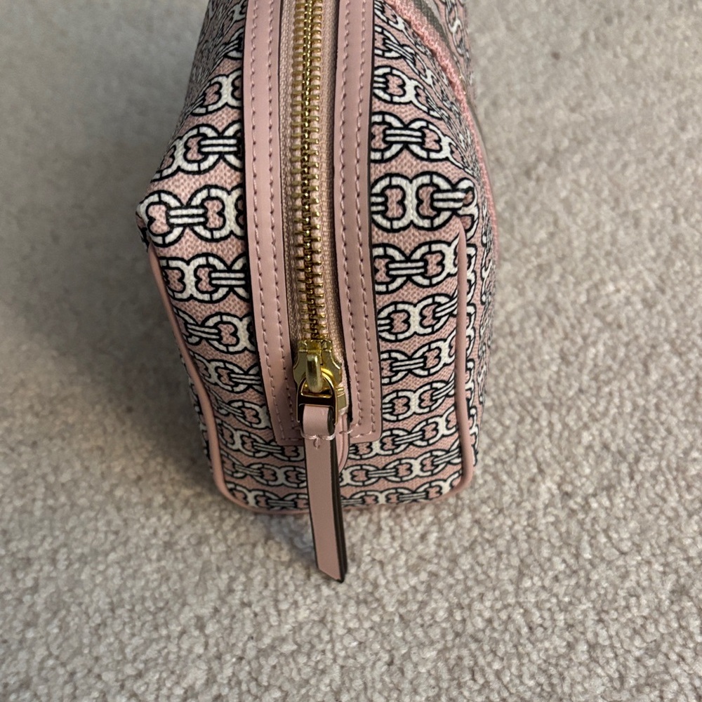 NWOT Tory Burch Gemini Link Costal Pink Cosmetic Bag - Picture 3 of 9
